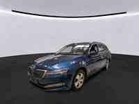 Skats no kreisās puses priekšā