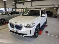 Вид спереди слева