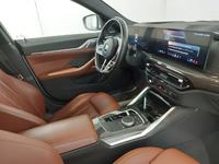 Вид на салон