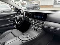 Вид на салон