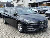 Изглед отпред отдясно