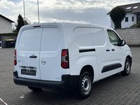 Aanzicht achter rechts