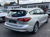 Aanzicht achter rechts