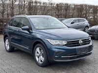 Náhled zpředu zprava