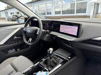 Вид на салон