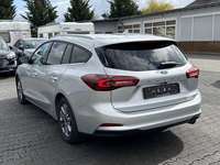 Aanzicht achter links