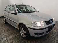 Skats no labās puses priekšā