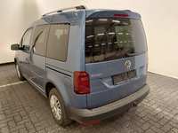 Vue de l’arrière gauche