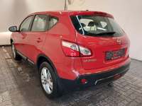 Vue de l’arrière gauche