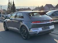 Aanzicht achter links