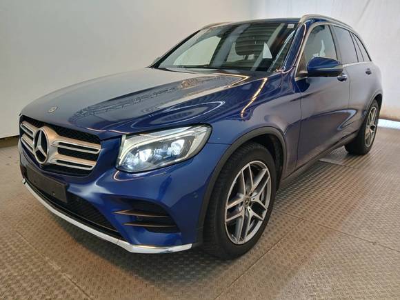 Pogled sprijeda lijevo