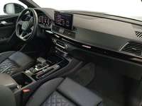 Вид на салон