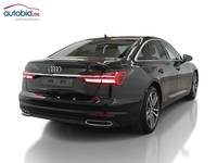 Skats no labās puses aizmugurē