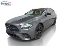 Skats no kreisās puses priekšā