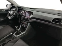 Вид на салон