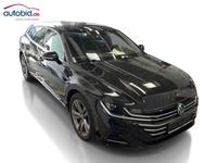 Skats no labās puses priekšā