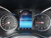 Pohled na přístrojovou desku