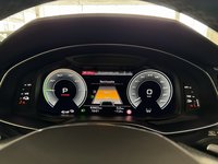 Вид на приборную панель