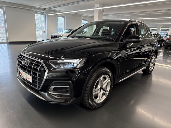 Skats no kreisās puses priekšā