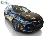 Skats no labās puses priekšā