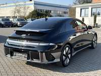 Aanzicht achter rechts