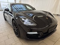 Вид спереди справа