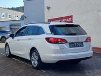 Aanzicht achter links