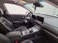 Вид на салон