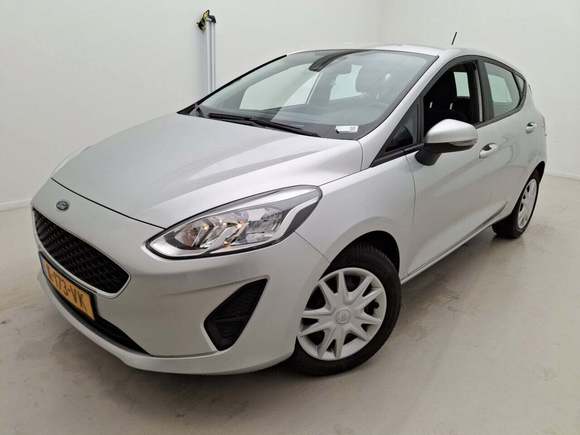 Вид спереди слева