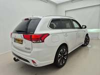 Вид сзади справа