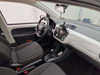 Вид на салон