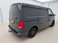 Вид сзади справа