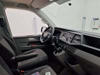 Вид на салон