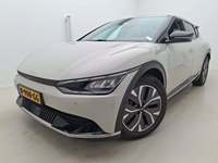 Pogled od napred levo