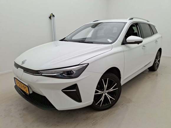 Pogled od napred levo