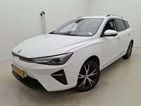 Pogled od napred levo