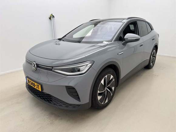 Pogled od napred levo