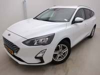 Pogled od napred levo