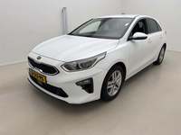 Pogled od napred levo