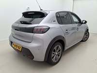 Pogled od pozadi desno