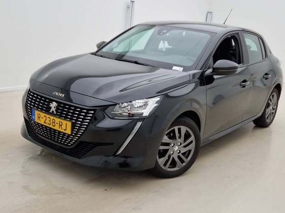 Pogled od napred levo