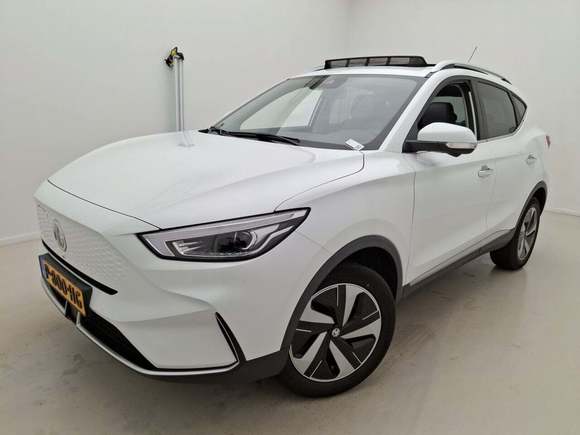 Pogled od napred levo