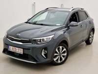 Pogled od napred levo