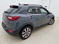 Pogled od pozadi desno