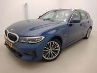 Pogled od napred levo