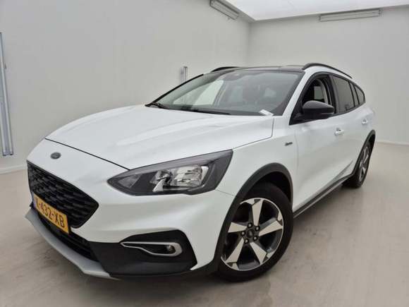 Pogled od napred levo