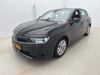 Pogled od napred levo