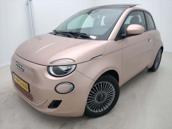 Pogled od napred levo