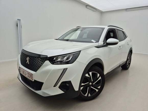 Pogled od napred levo