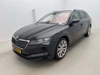 Pogled od napred levo